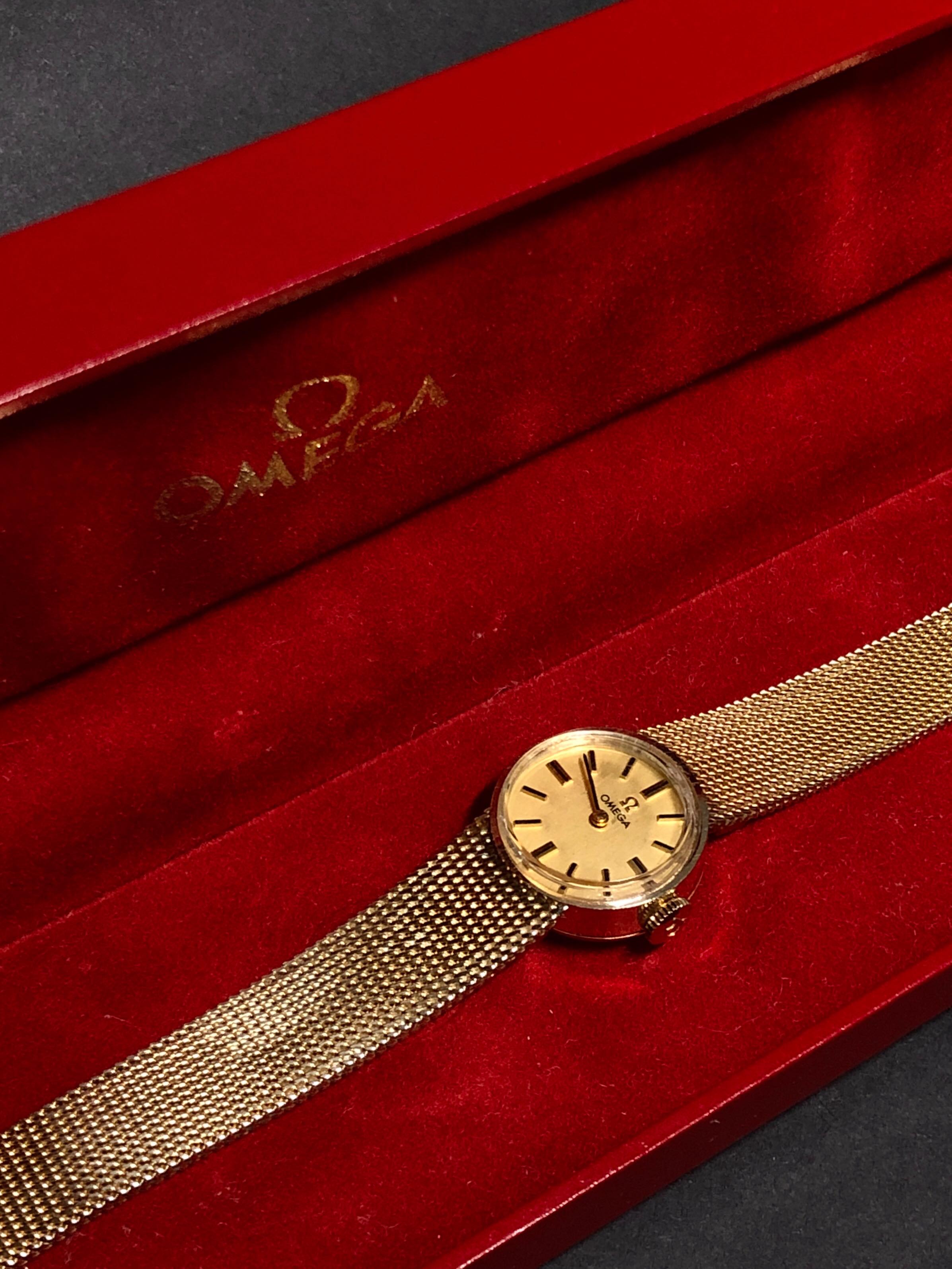 Omega, additional photograph 2